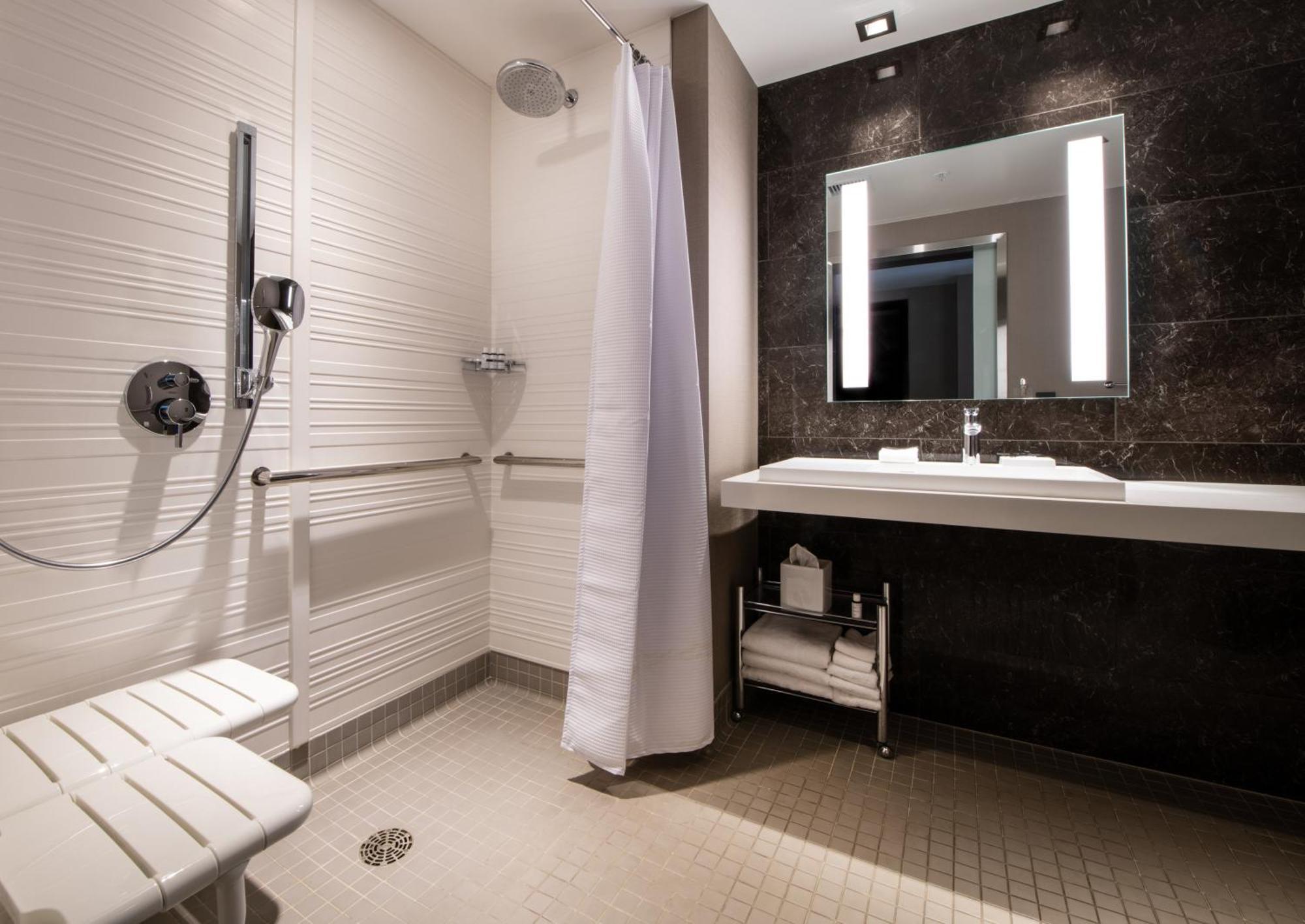 Ac Hotel By Marriott Seattle Bellevue/Downtown Dış mekan fotoğraf