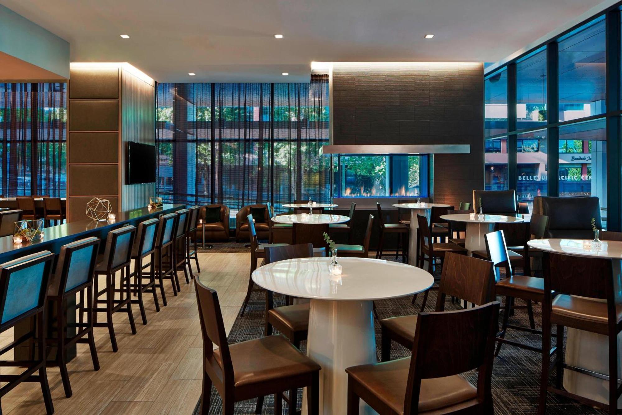 Ac Hotel By Marriott Seattle Bellevue/Downtown Dış mekan fotoğraf